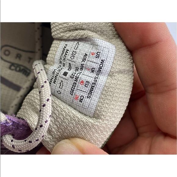 The‎ North Face sneakers lace up purple size 9 - Picture 8 of 8